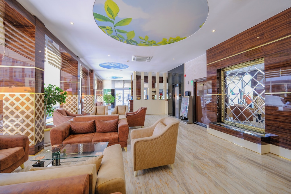Kar Hotel 37/50