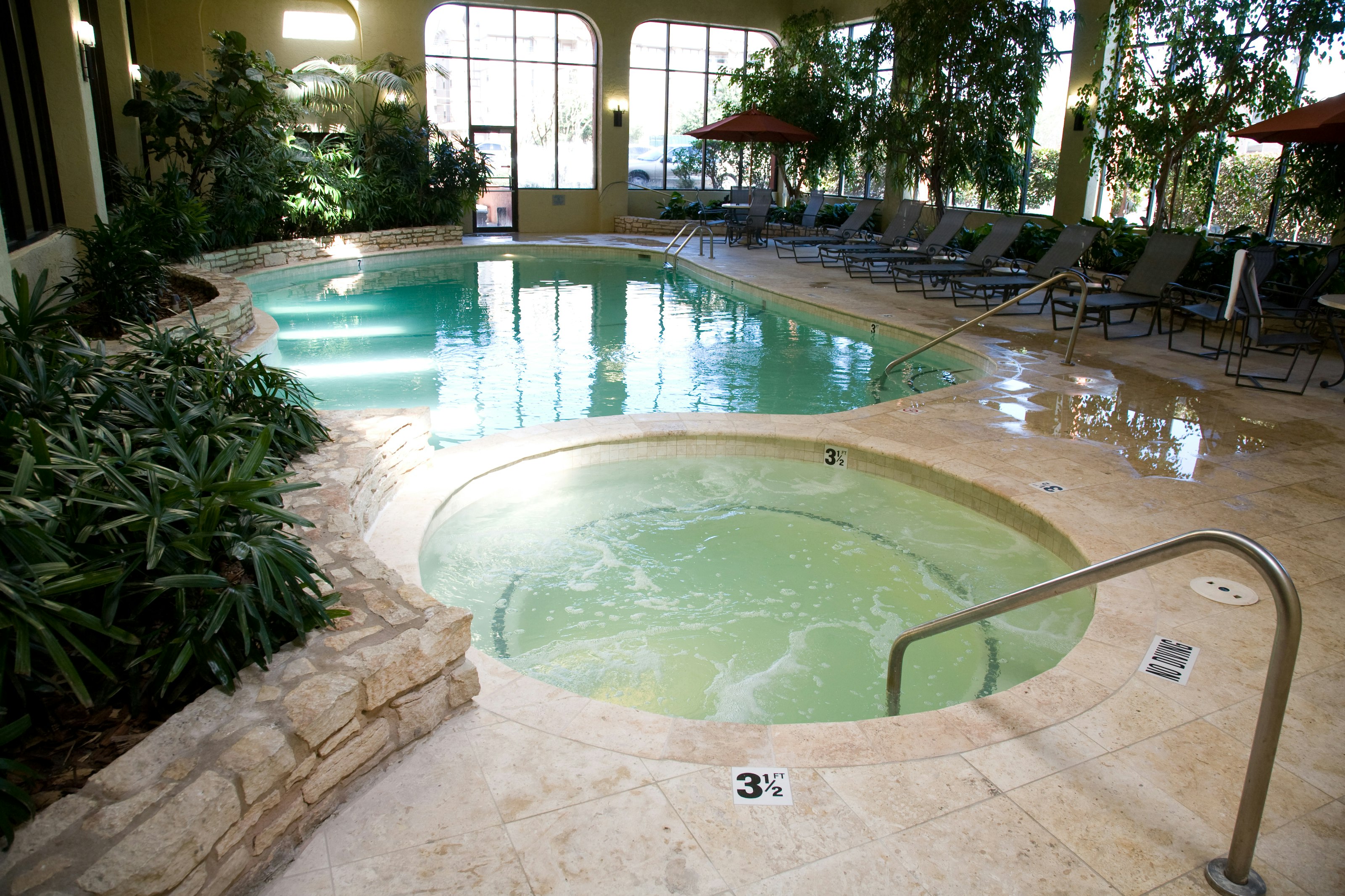Embassy Suites Austin Central 66/67