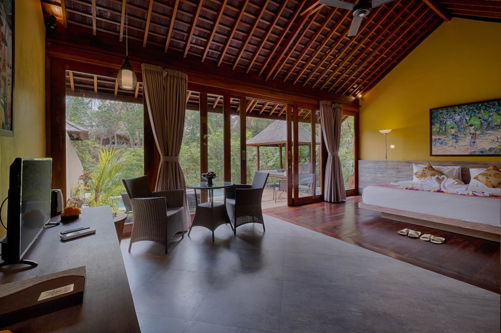 Samkhya Villas 55/71