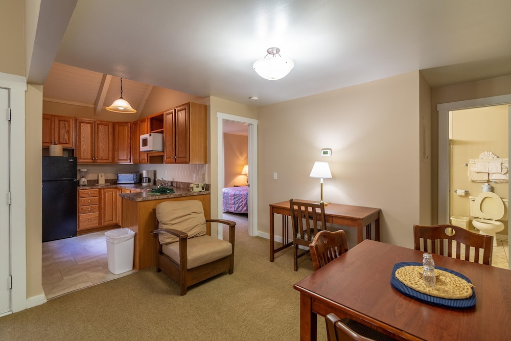 Mountain Villa With Waterpark, Golf, Skiing, Wine Tour Access and More! Massanuttens Shenandoah Vil 35/49