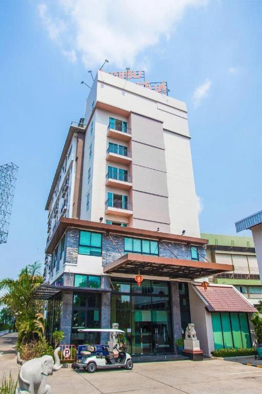 Bonito Chinos Hotel 4/46