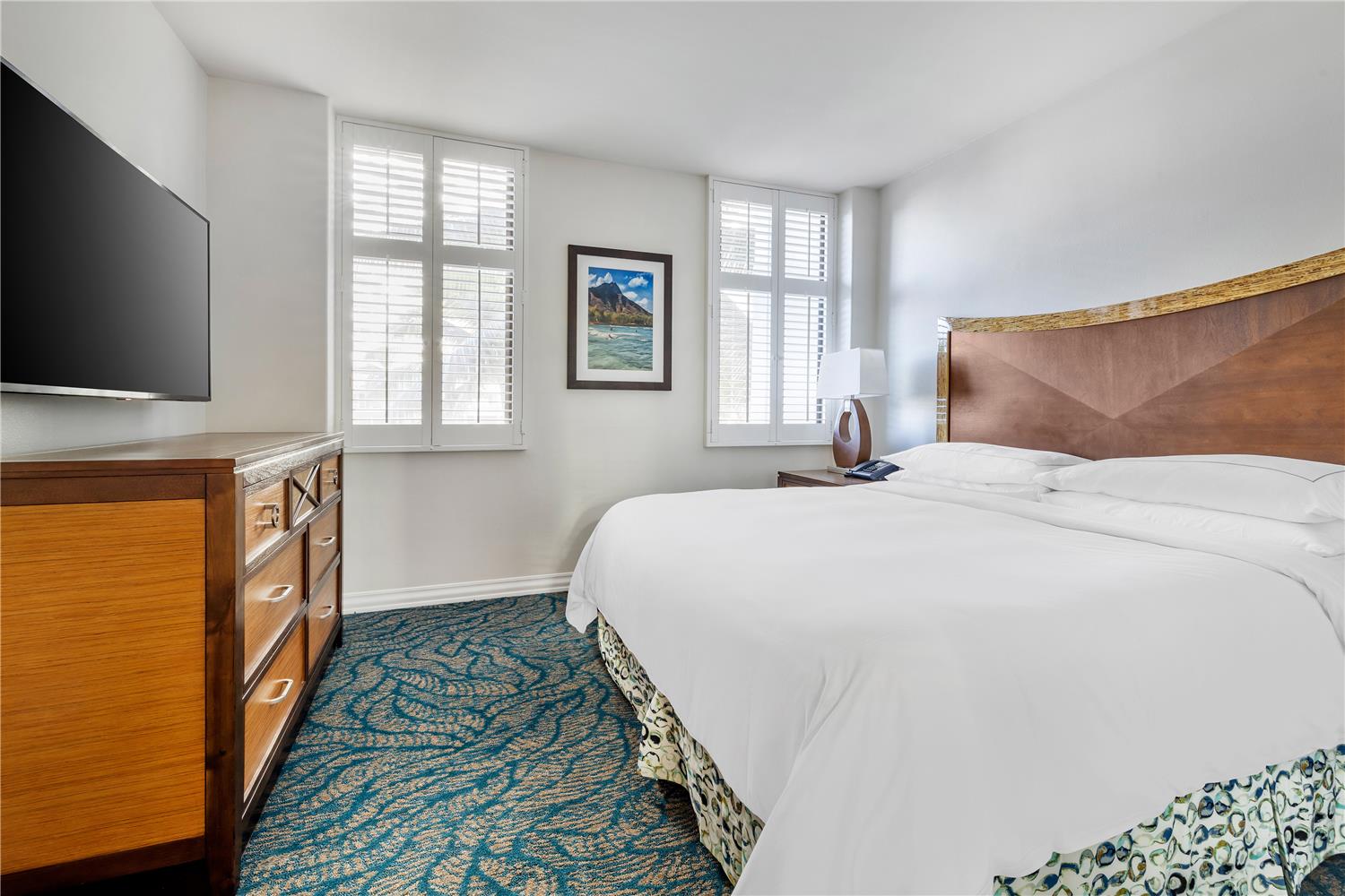 1 Bedroom, Lagoon, Tower, Suite, King Bed, with View, Sofa