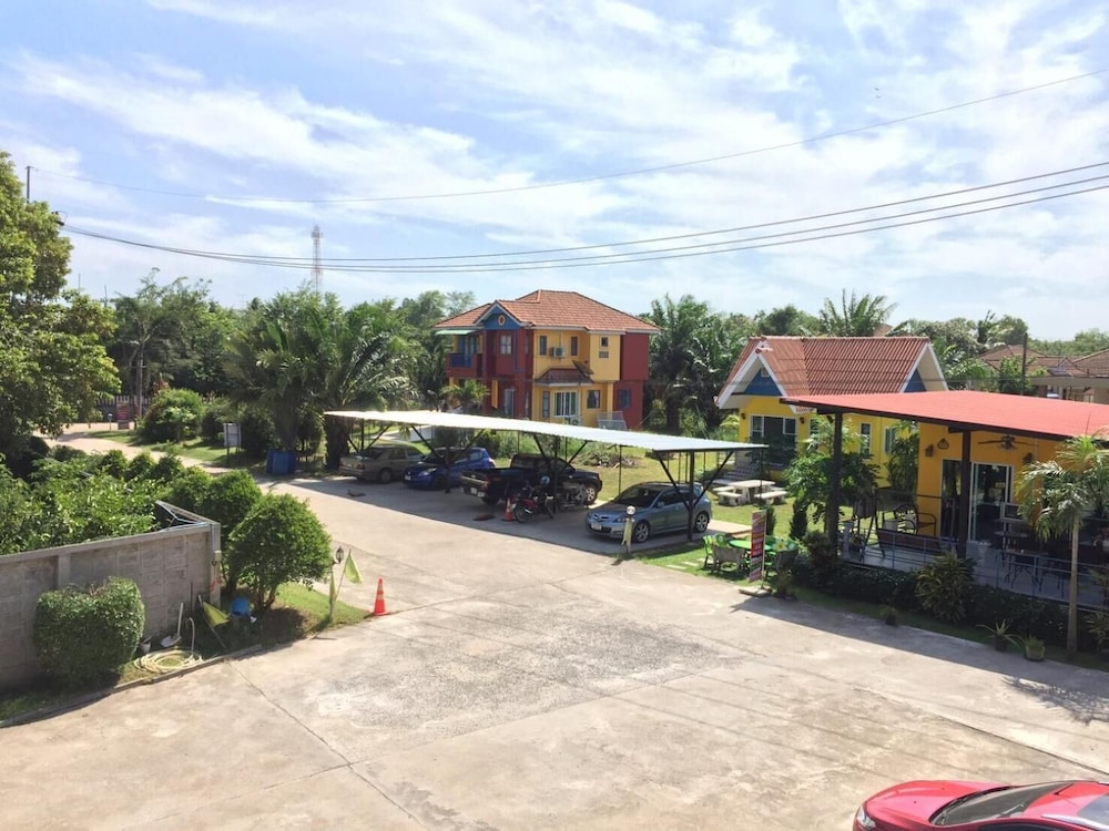 Greenfield Residence 37/49