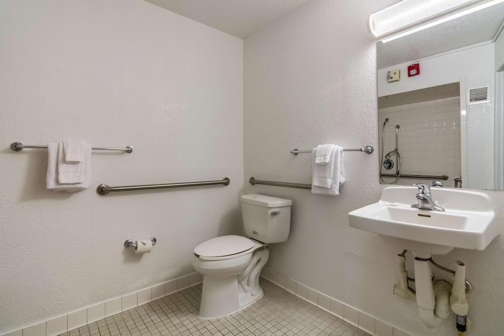 Motel6 Fort Mill, SC - Charlotte 42/46