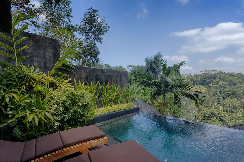 Black Penny Villas Ubud 65/67