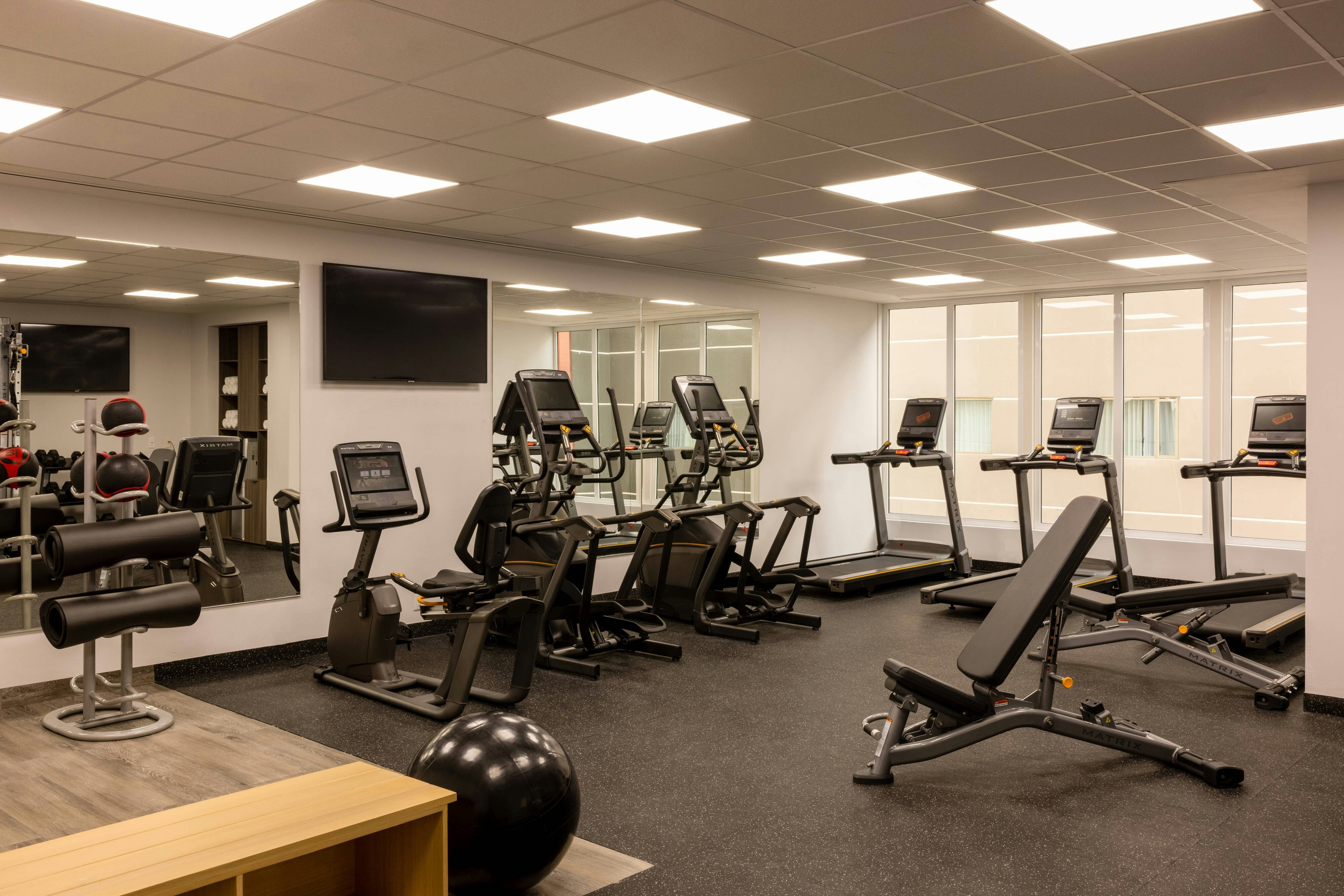 Fairfield Inn & Suites by Marriott Cancun Downtown 4/8