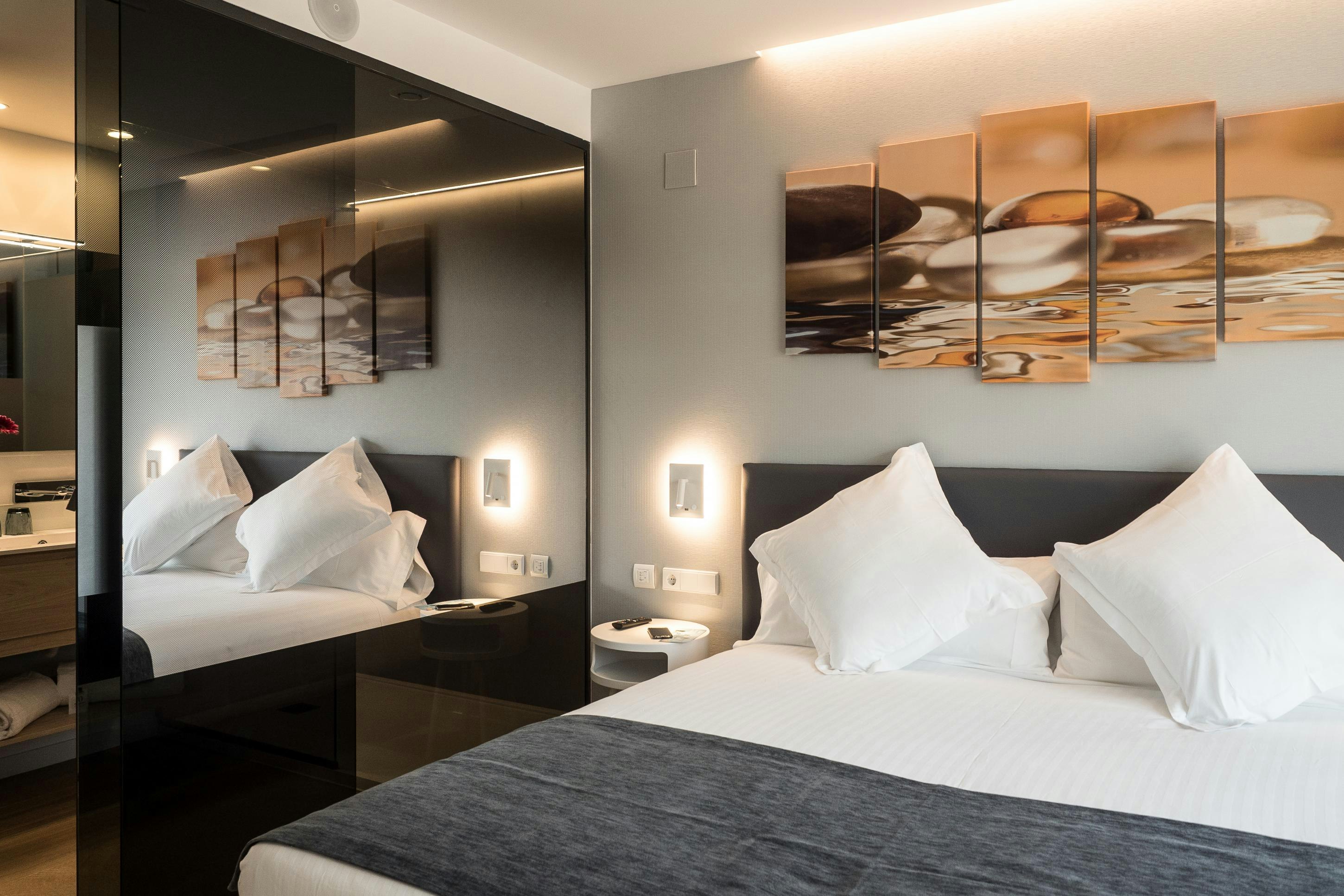 Hotel Valencia Alameda 41 25/63