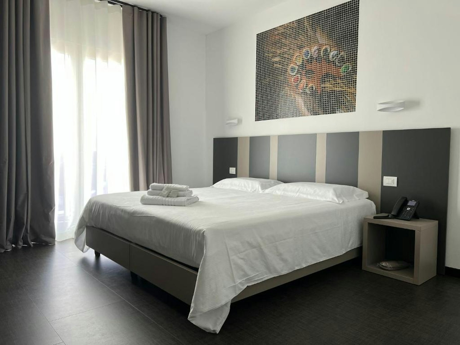 Hotel Mosaico 8/17