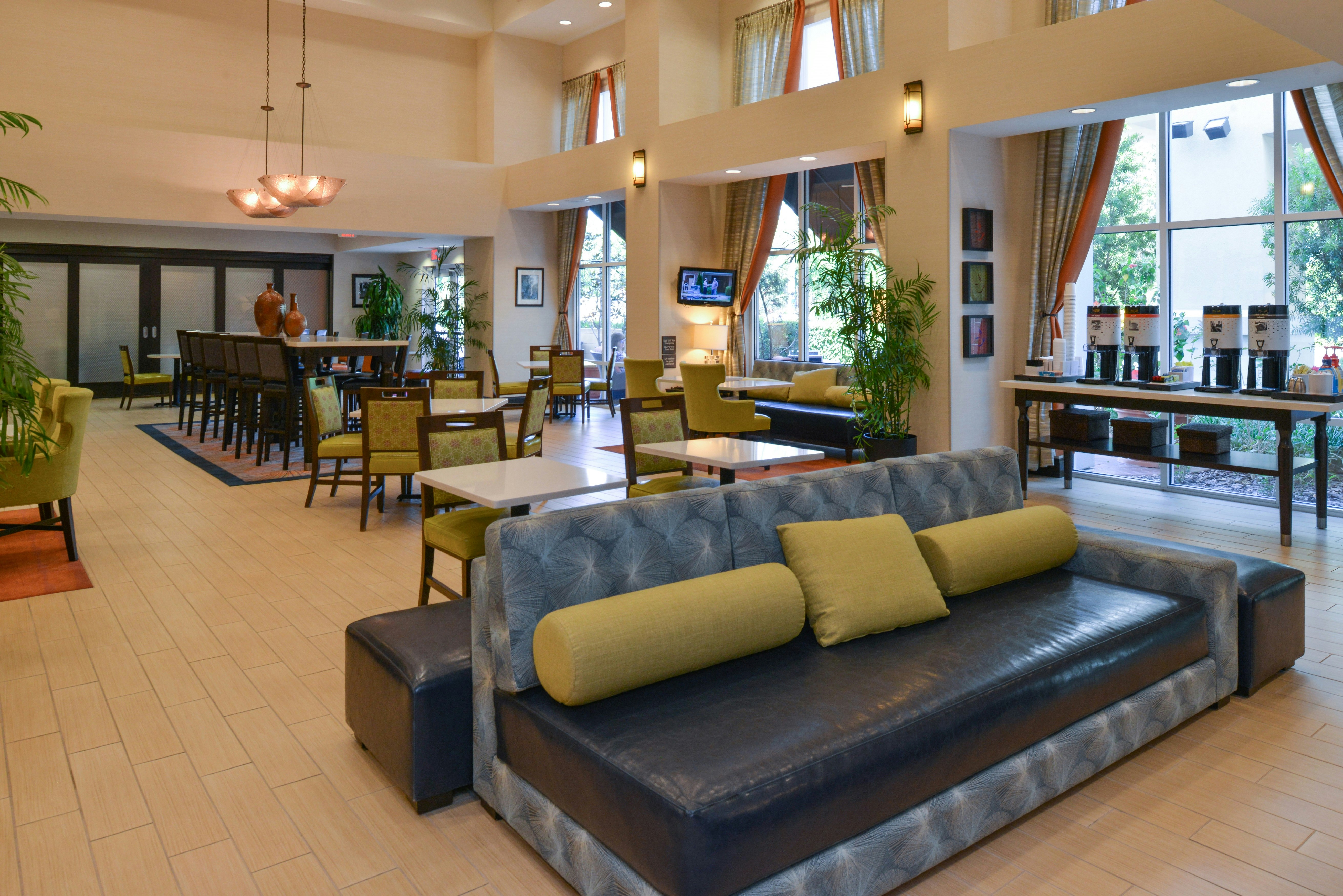 Hampton Inn And Suites Ocala 30/54