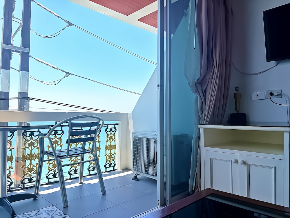 The Orchid Hotel And Spa Kalim Bay 51/81