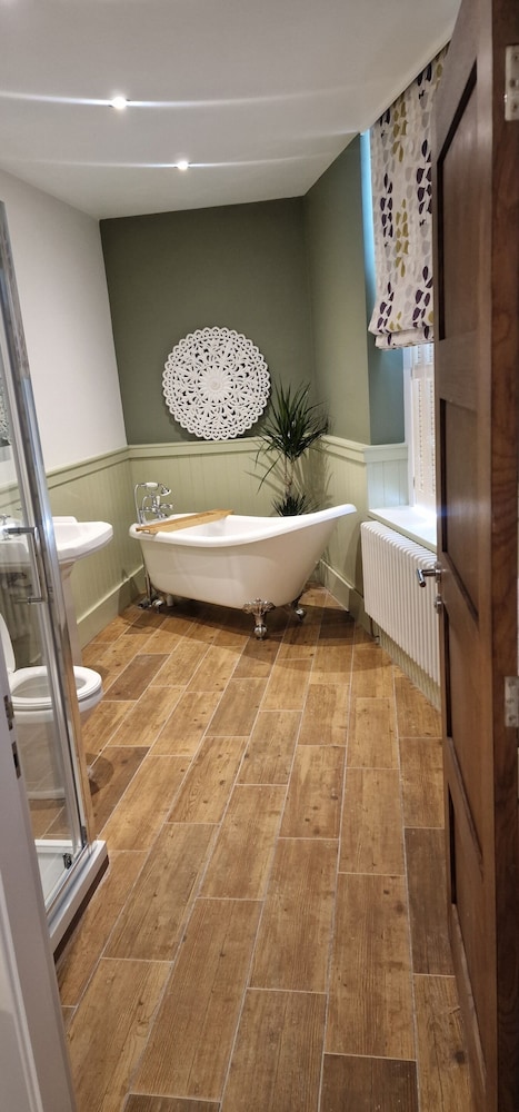 Burton Stone Inn 33/50