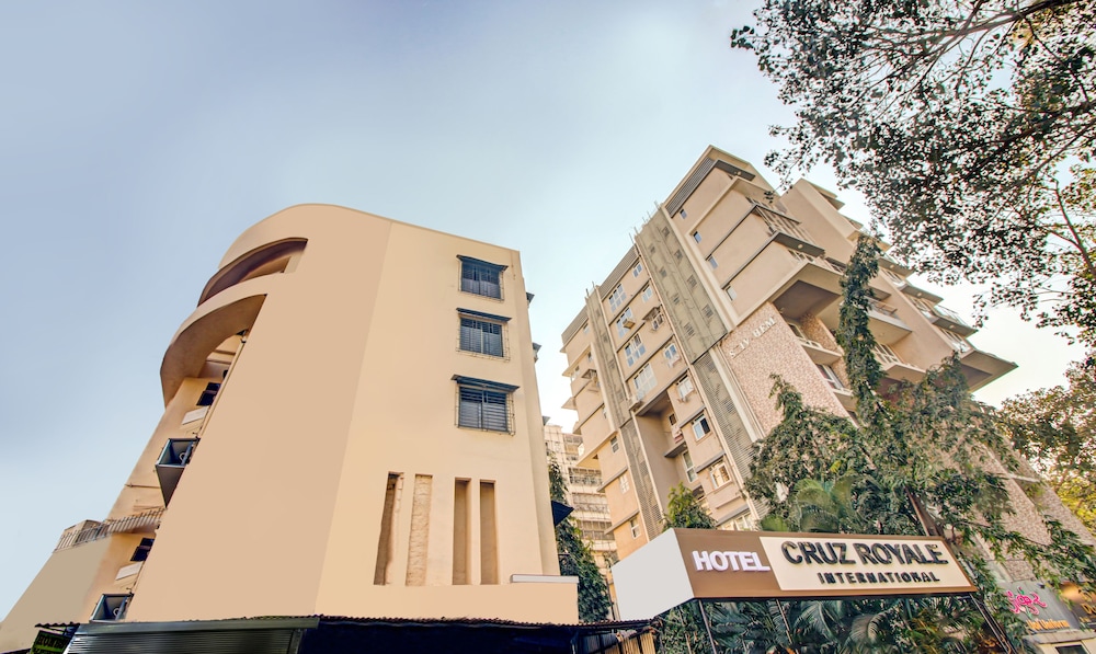 Hotel Cruz Royale 2/51