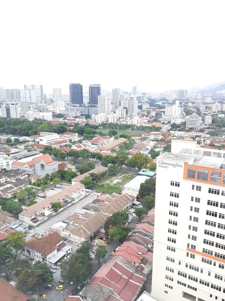 Merlene Suites at Mansion One 1/50