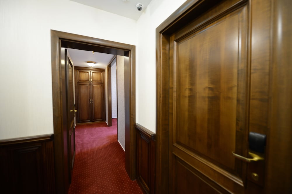 Noblesse Boutique Hotel 42/57