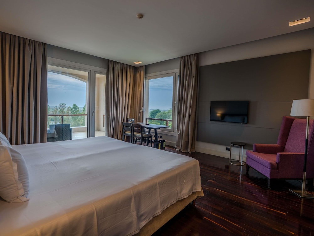 غرفة سوبيريور بسرير كينج، Sofitel La Reserva Cardales 4/10
