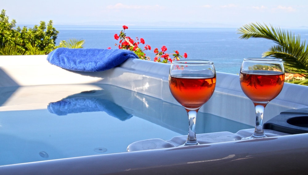 Villa Contessa 18/50
