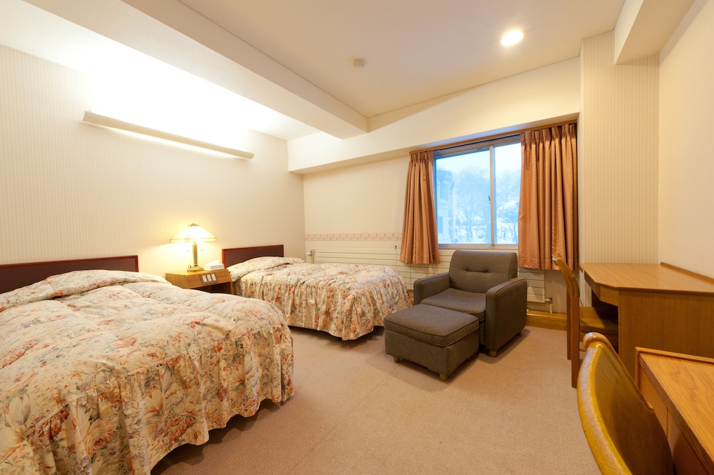 Kumanoyu Hotel 14/52