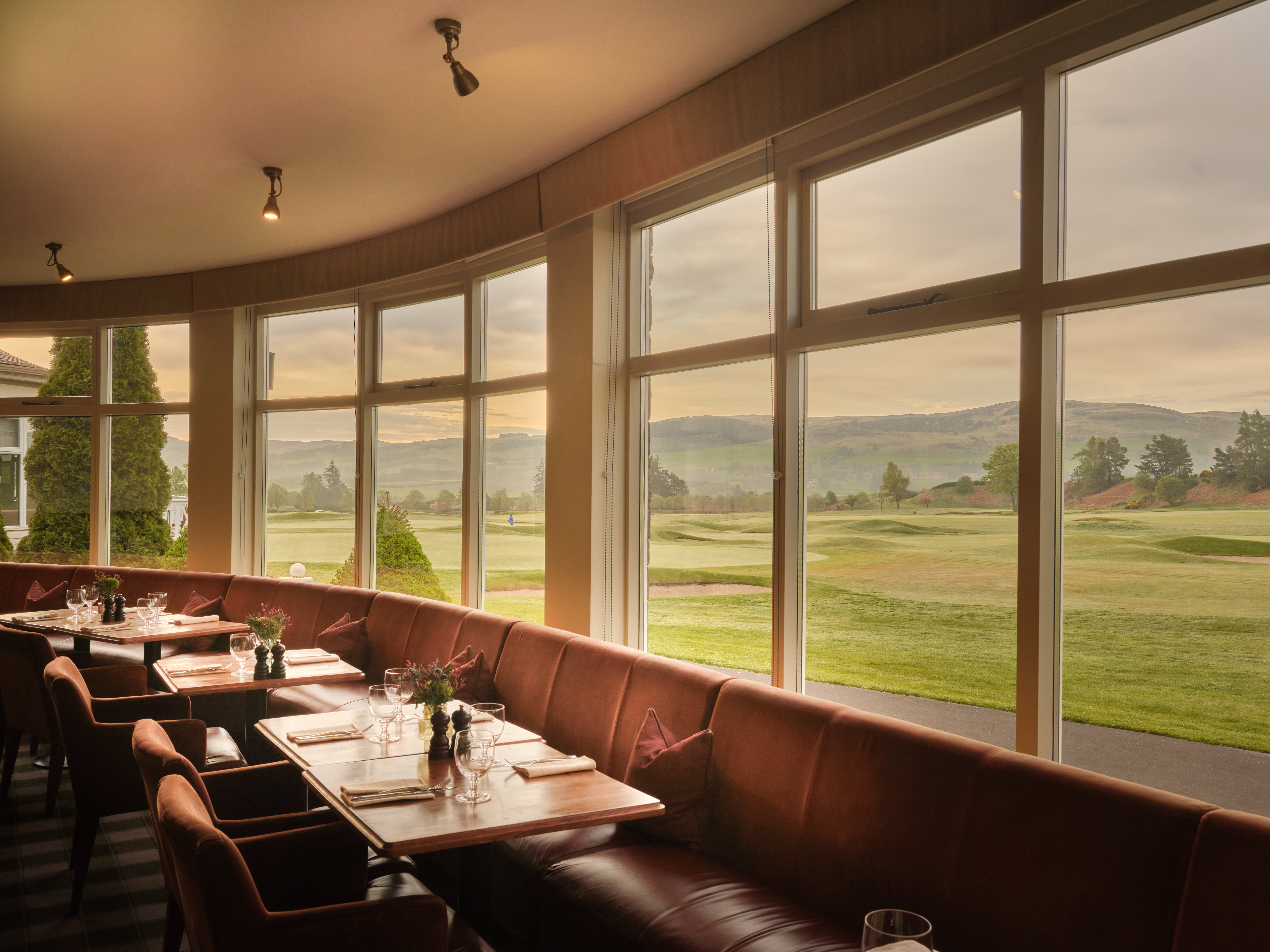 Gleneagles Hotel 52/65