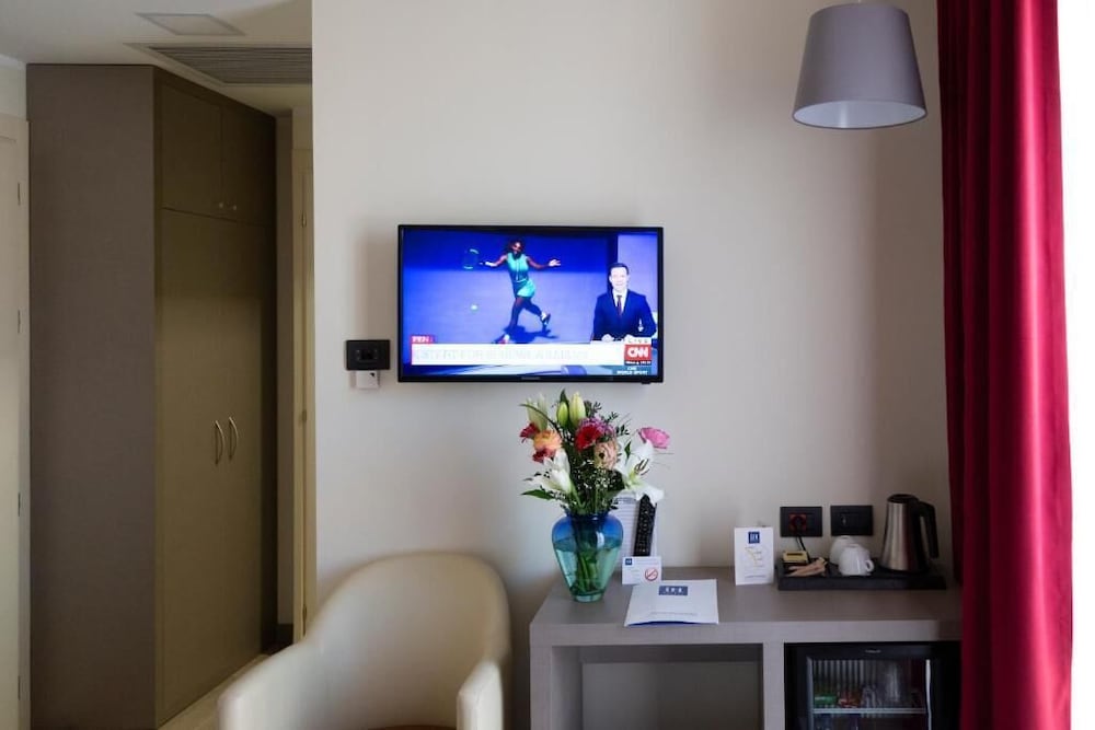Jr Hotels Bocconi Milano 49/60