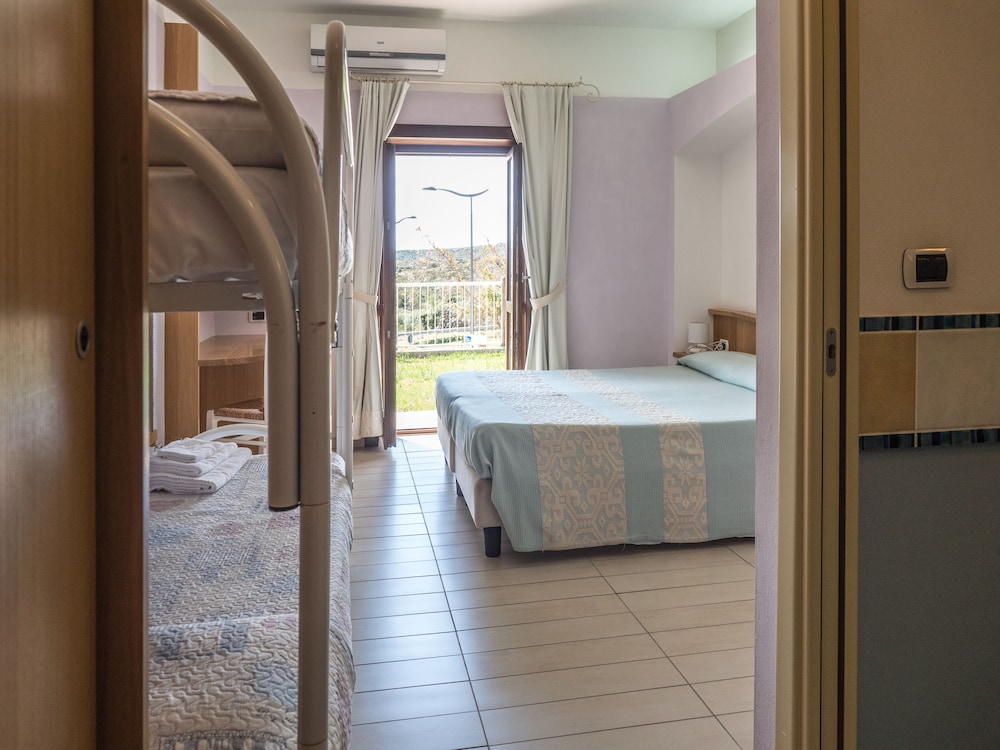 Hotel Cala Reale 23/65