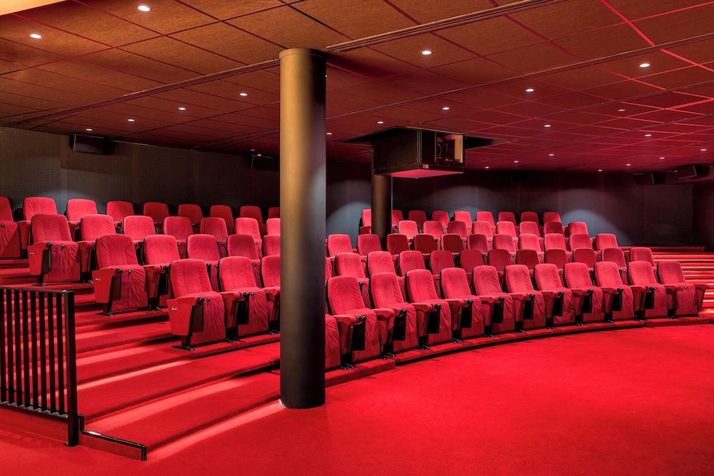 Corendon Amsterdam Schiphol Airport, a Tribute Portfolio Hotel 25/50