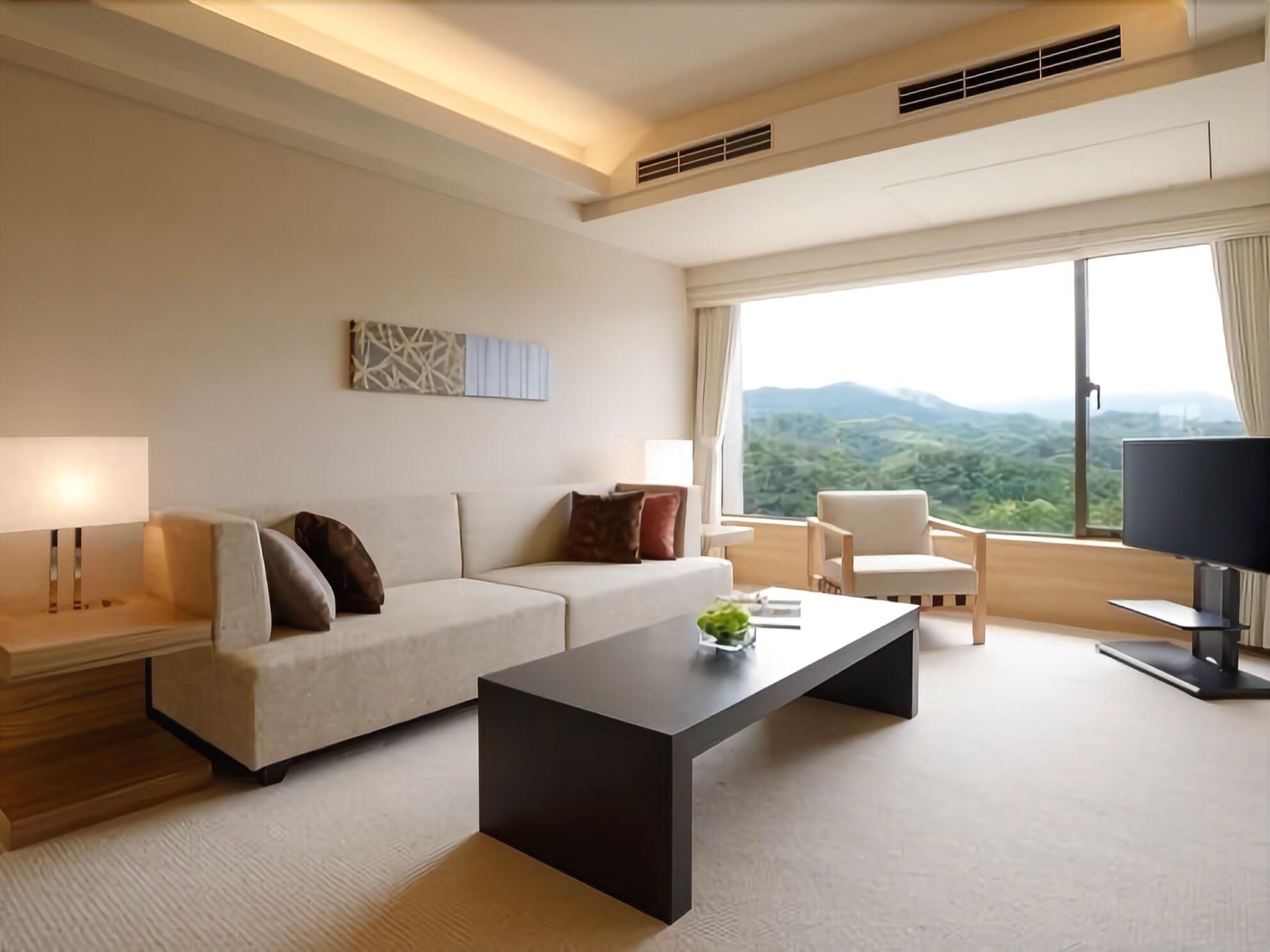 Toba Hotel International Shiojitei 32/45