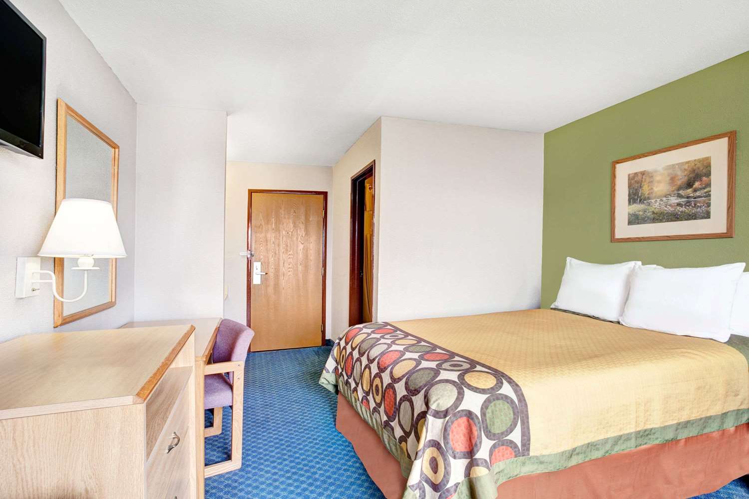 Super 8 by Wyndham West Memphis 6/13