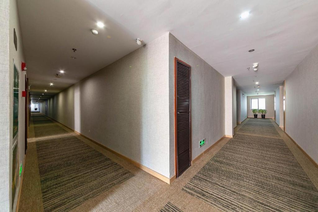 GreenTree Inn Jiangsu Suzhou Kunshan Beimen Road Express Hotel 6/50