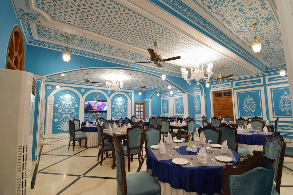 Umaid Farm Resort A Legacy Vintage Stay In Jaipur 31/50