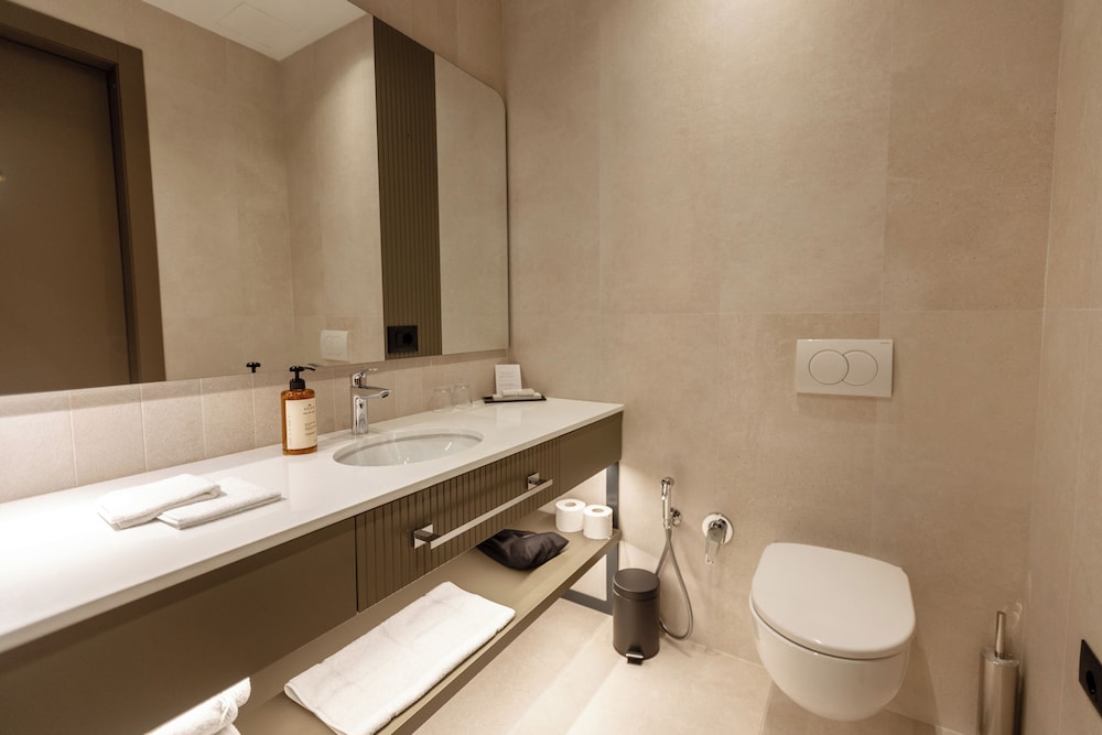Grand Duka Hotel & Spa 73/73