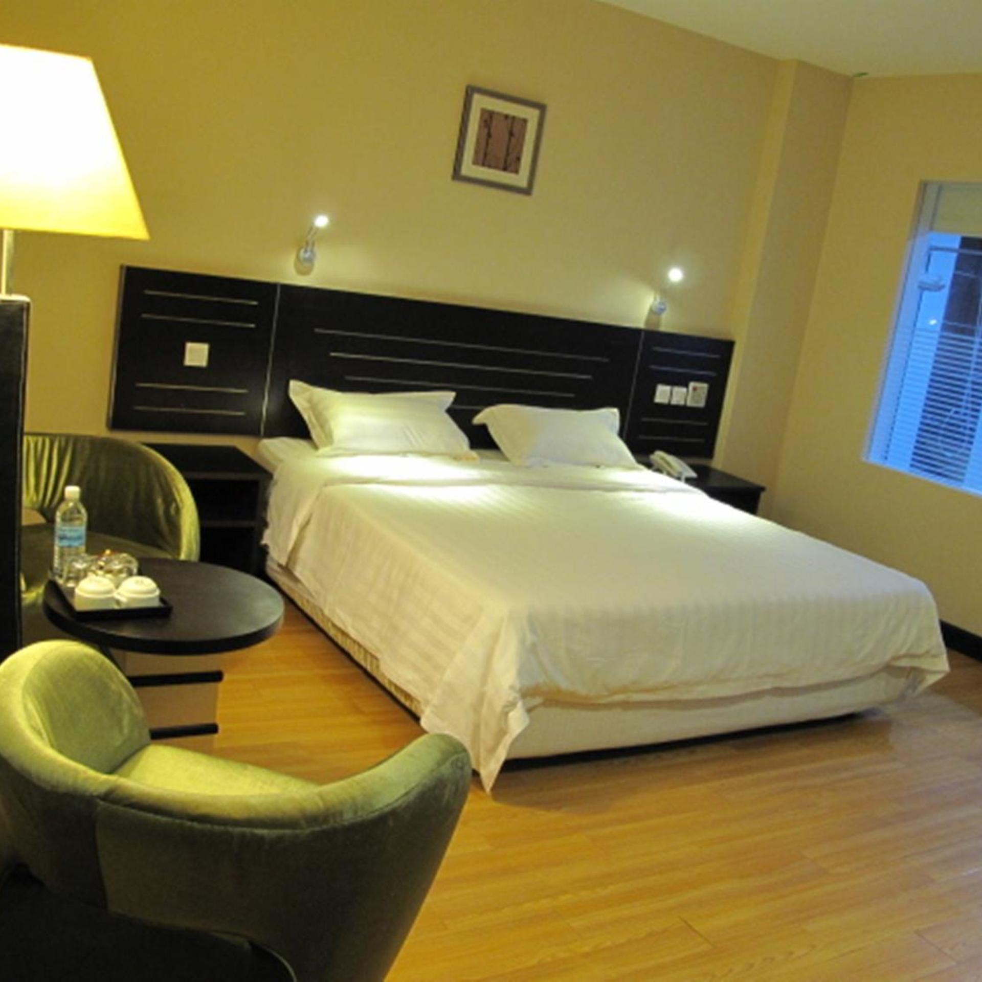 Labuk Hotel 10/28