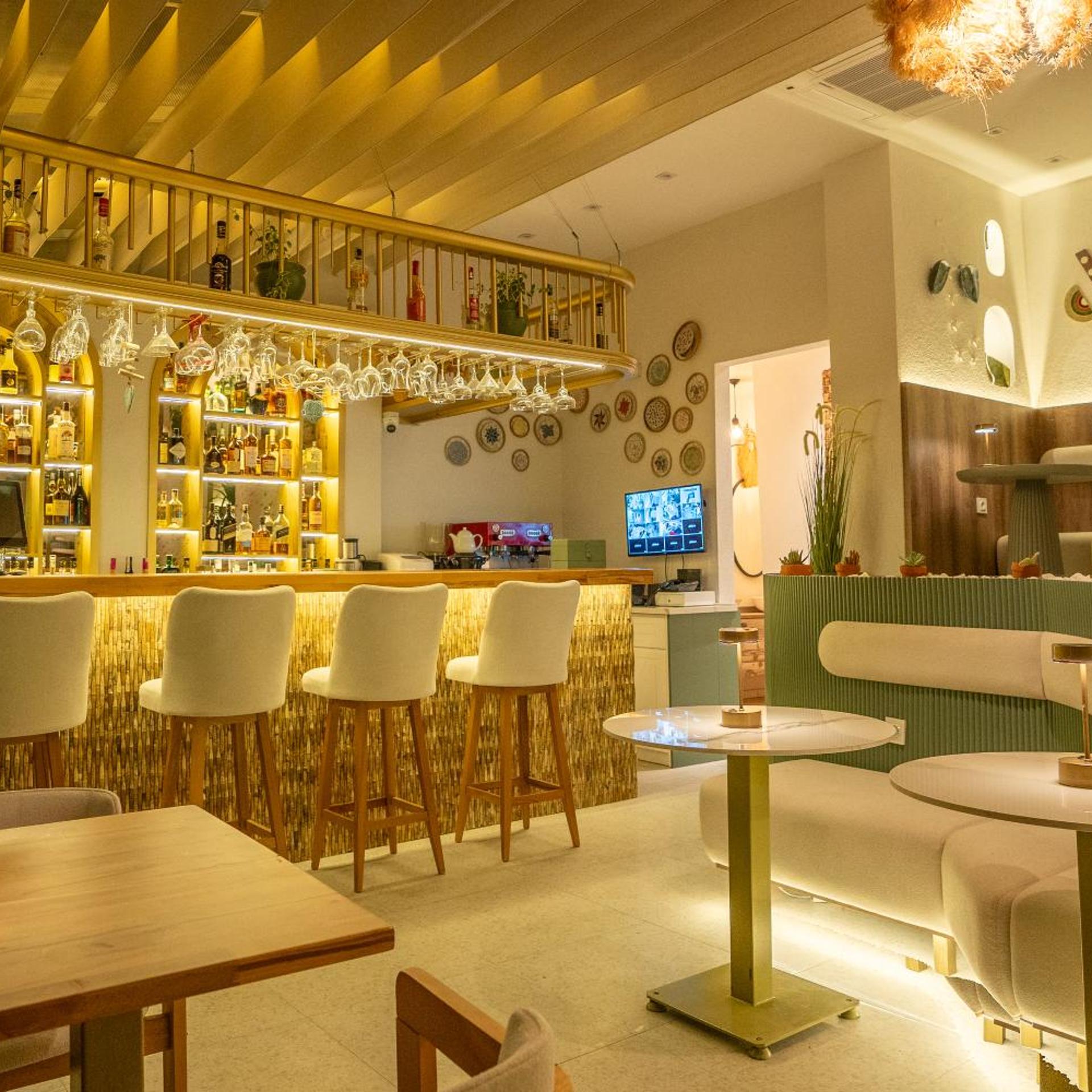 Dark Station Boutique Hotel 17/23