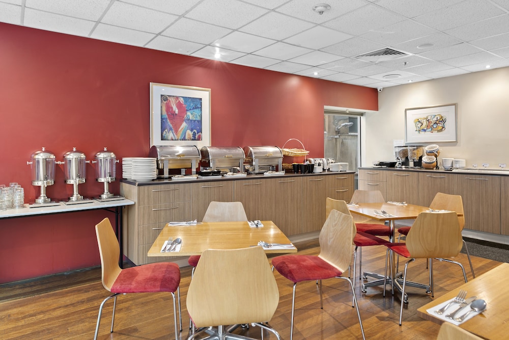 YEHS Hotel Melbourne CBD 50/57