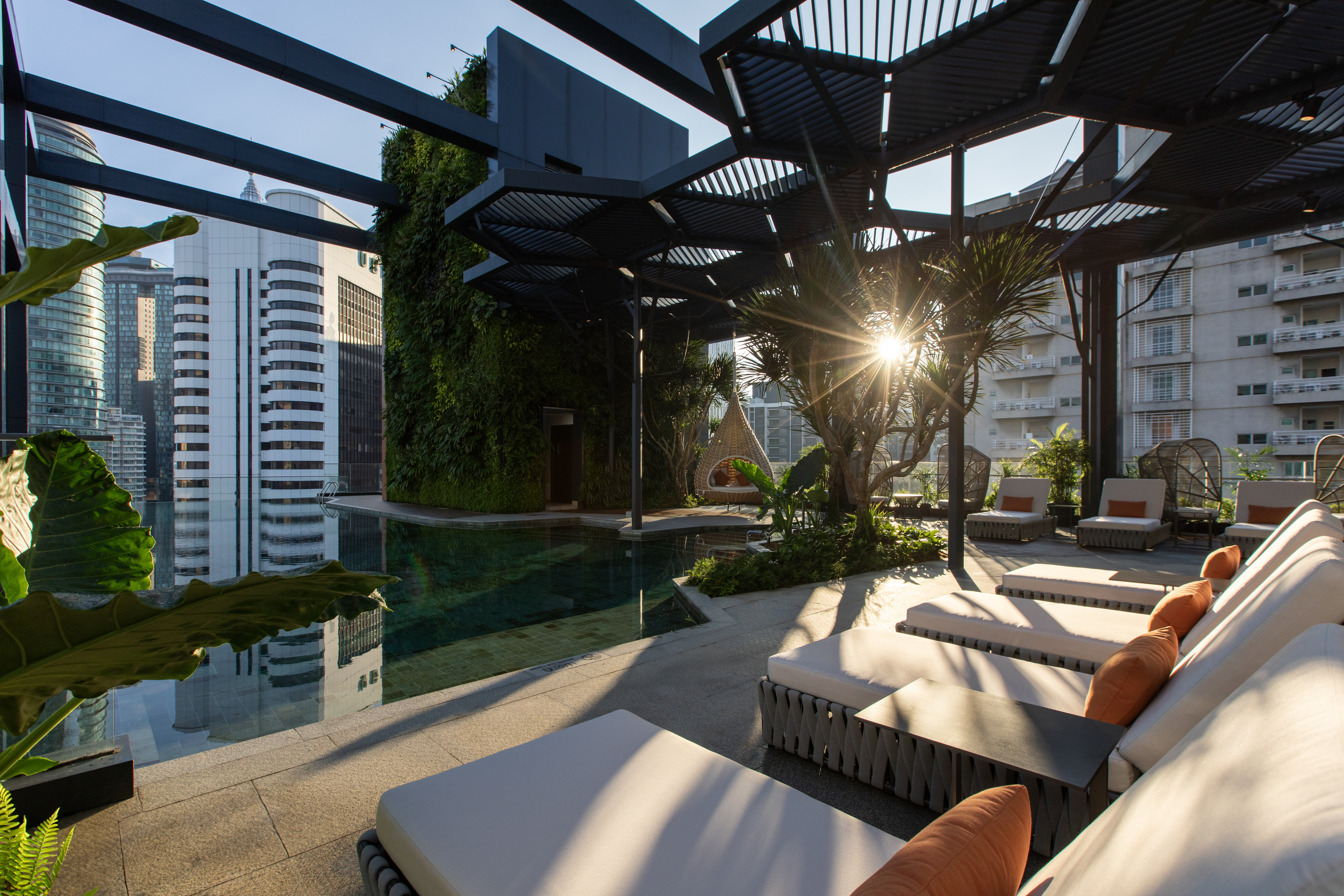 Hotel Indigo Kuala Lumpur on the Park 48/50