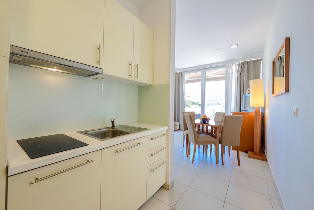 Adriatic Deluxe Apartments 63/73
