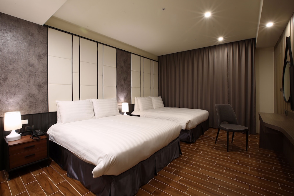 Hotel A Tainan 24/62