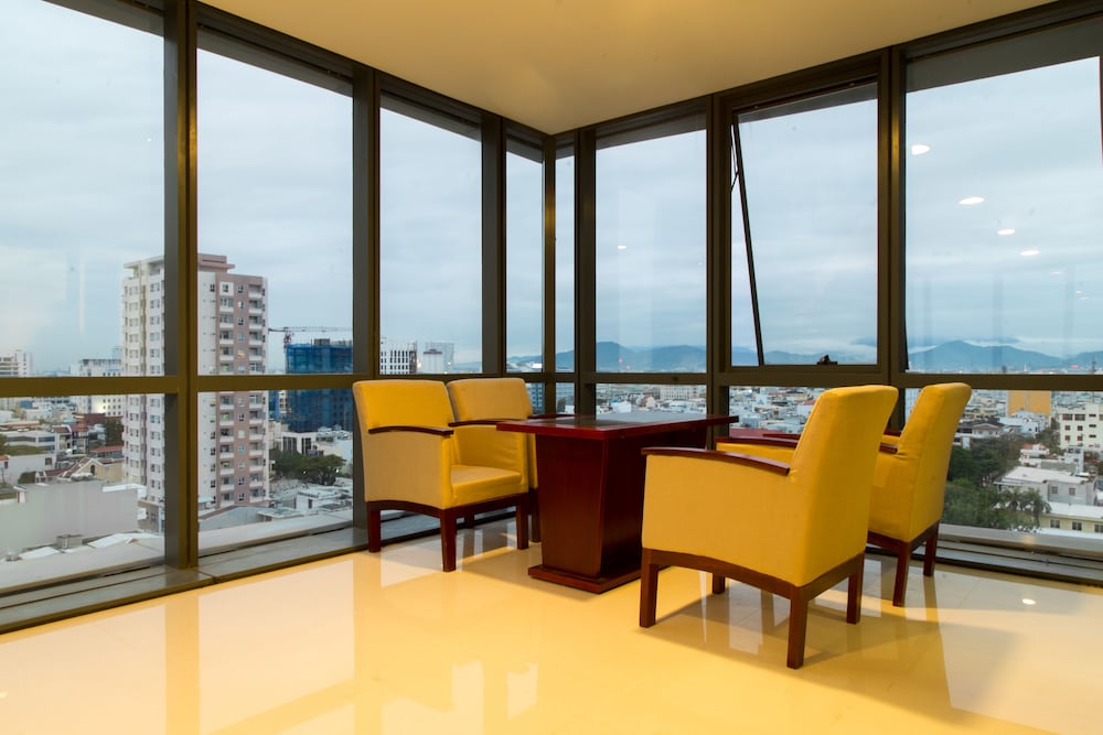 Danang Han River Hotel 43/54