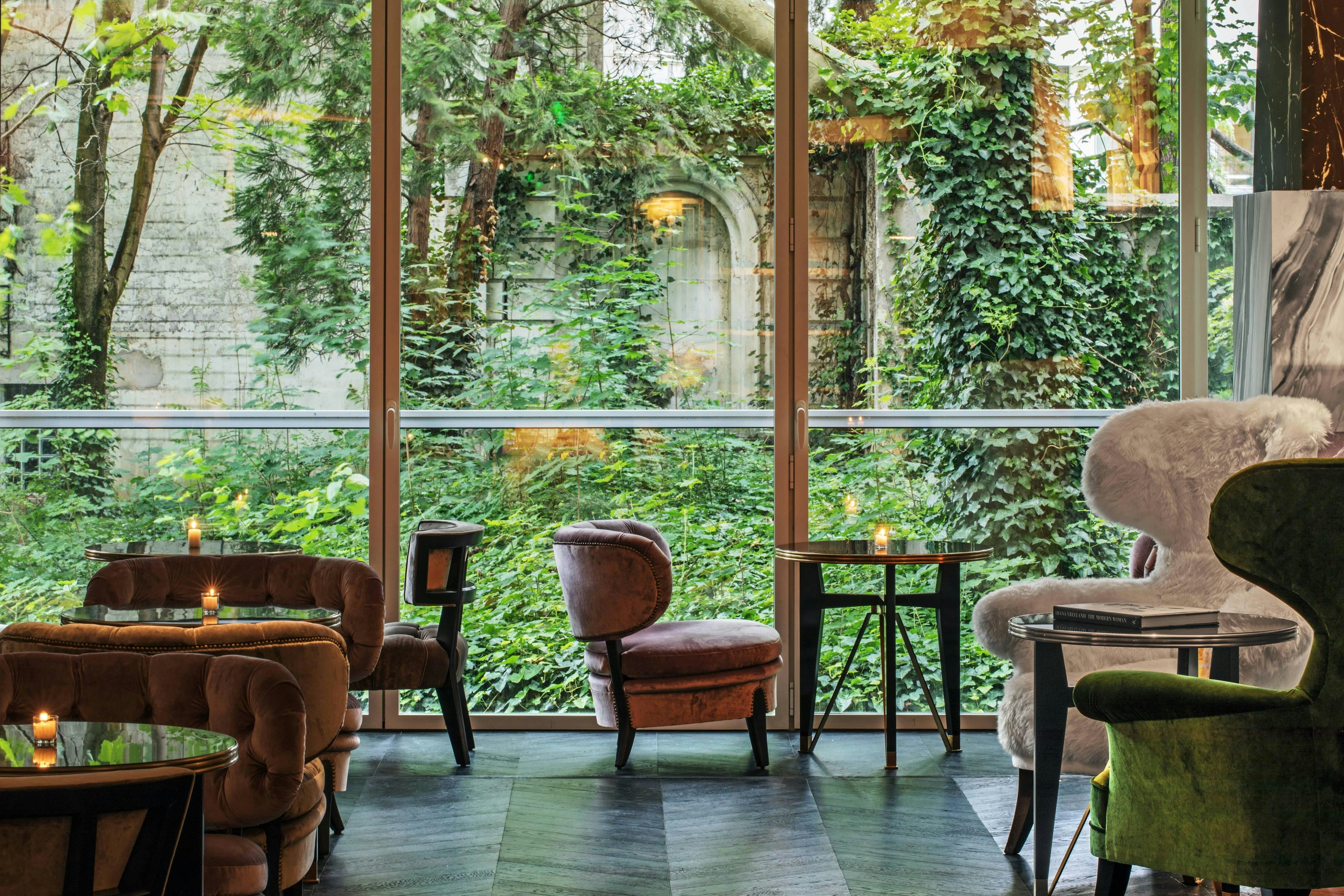 Hotel De Berri Champs-Elysees, A Luxury Collection Hotel, Paris 13/19