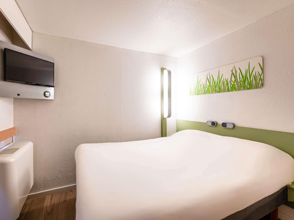 IBIS BUDGET BORDEAUX CENTRE MERIADECK 28/53