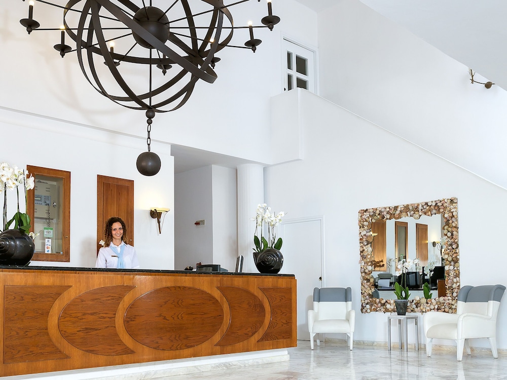 Grecotel Casa Adele 8/63