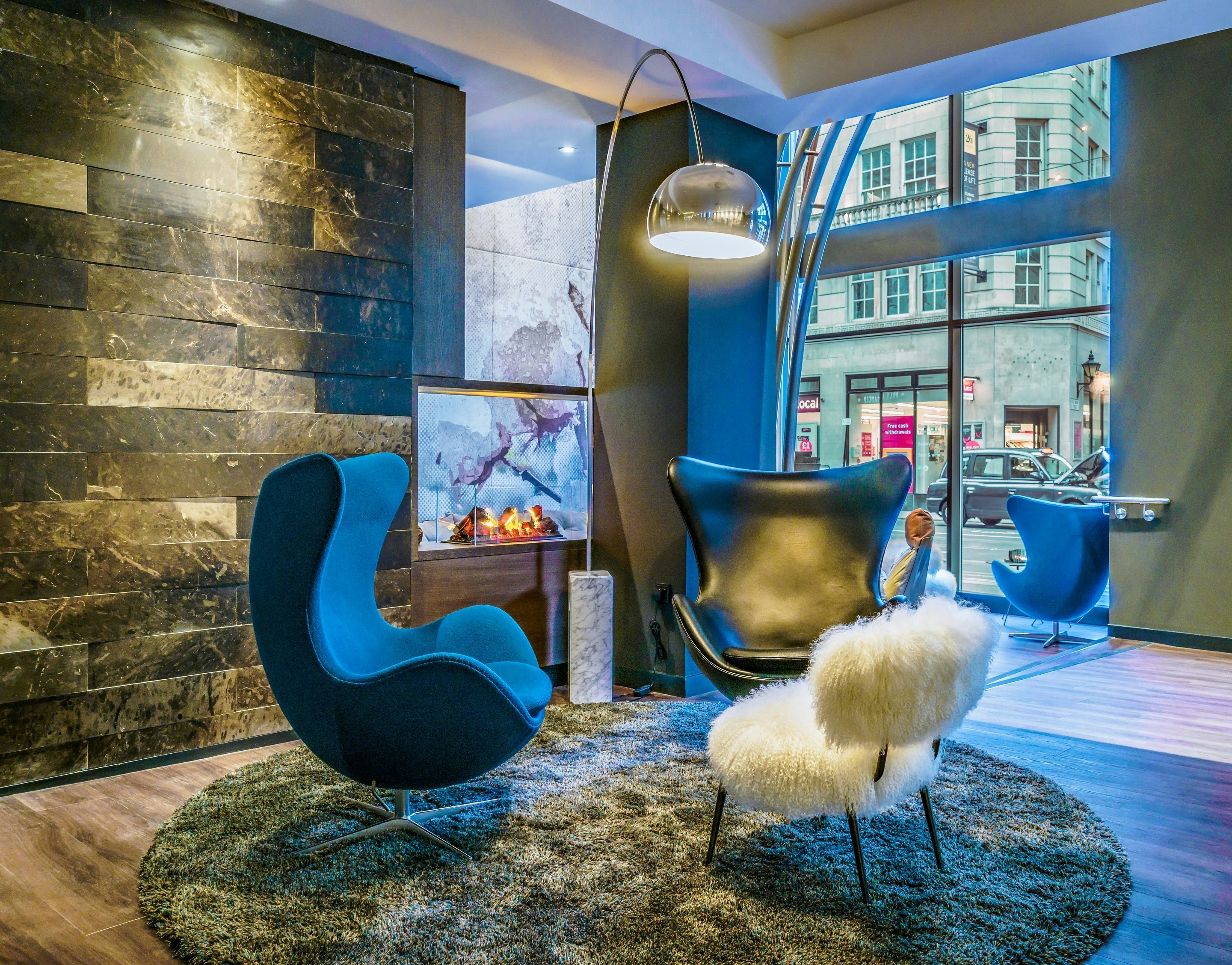 Hotel Motel One Manchester-Royal Exchange 16/28