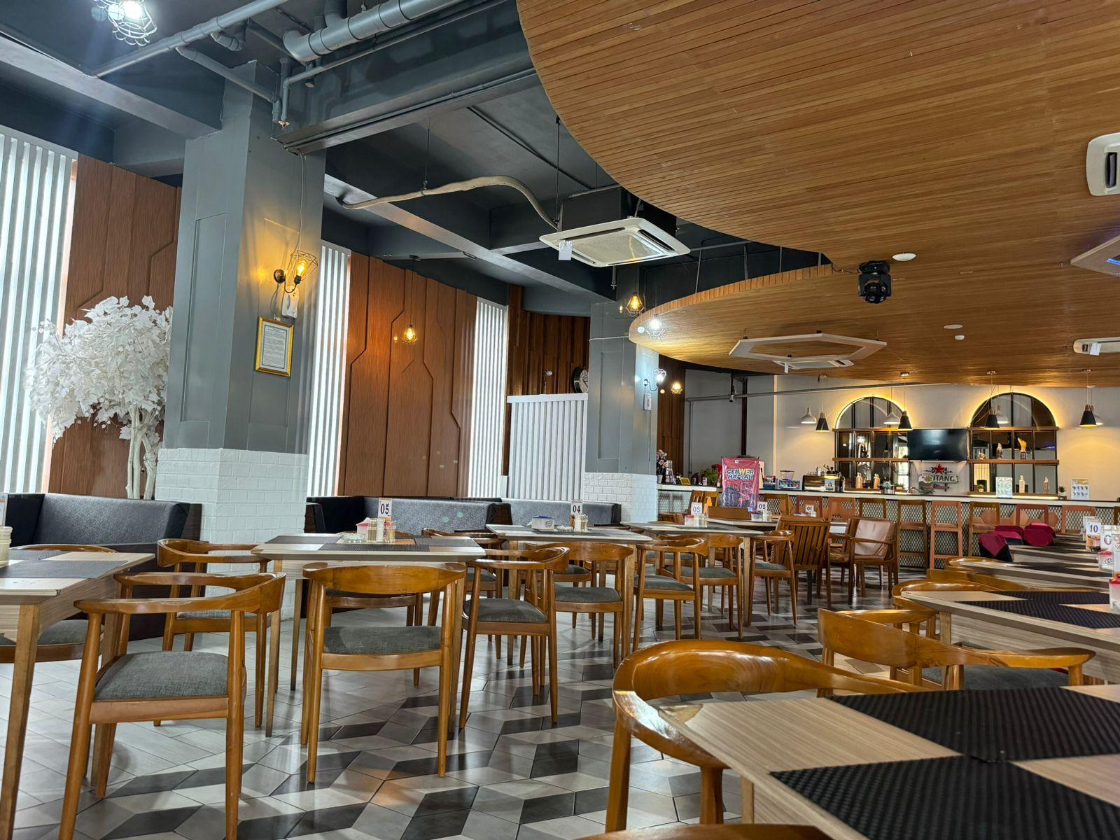 We Hotel Linggau 16/25