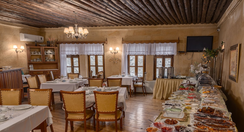Hotel Temenni Evi 41/50