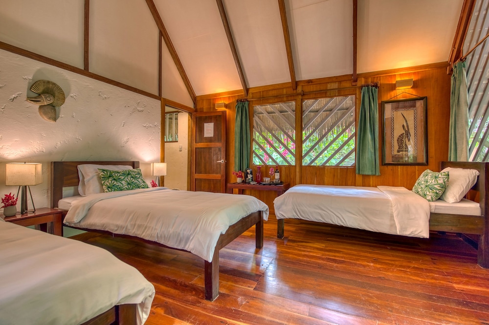 Shawanda Lodge 14/50