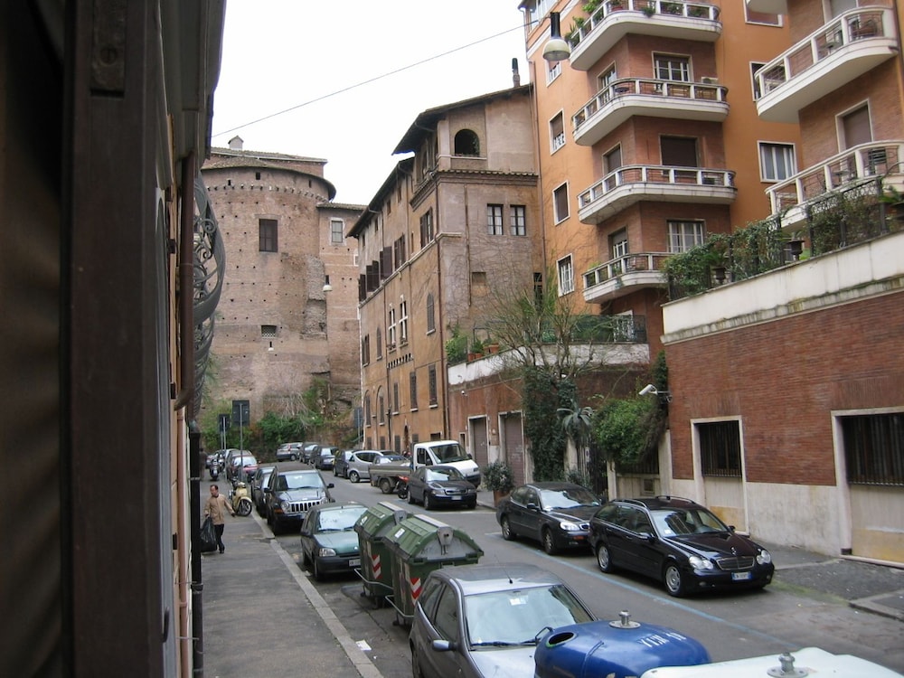 Colosseum Bed & Breakfast 61/62