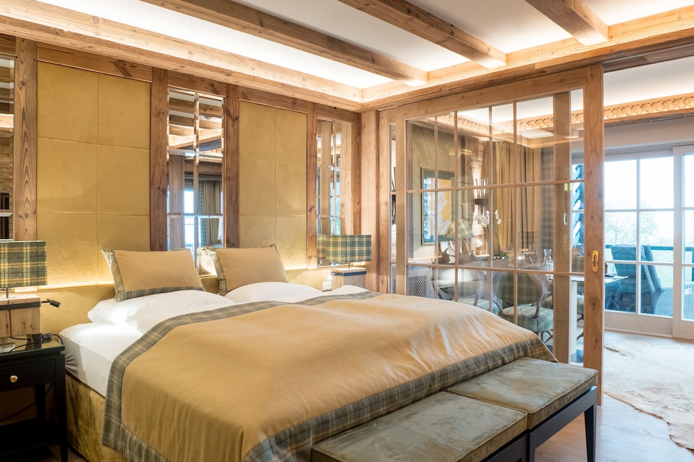 Premium, Suite, Double Bed