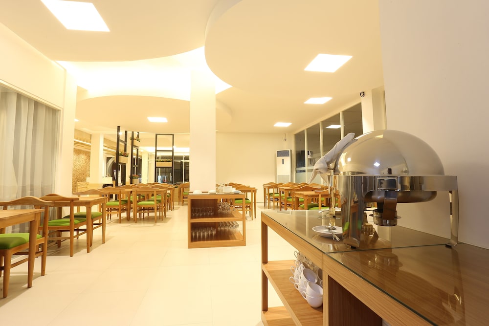 FOVERE HOTEL PALANGKA RAYA 28/32