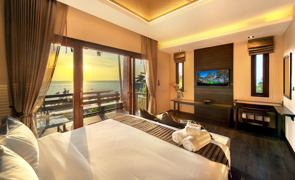 Deluxe Jacuzzi Seaview