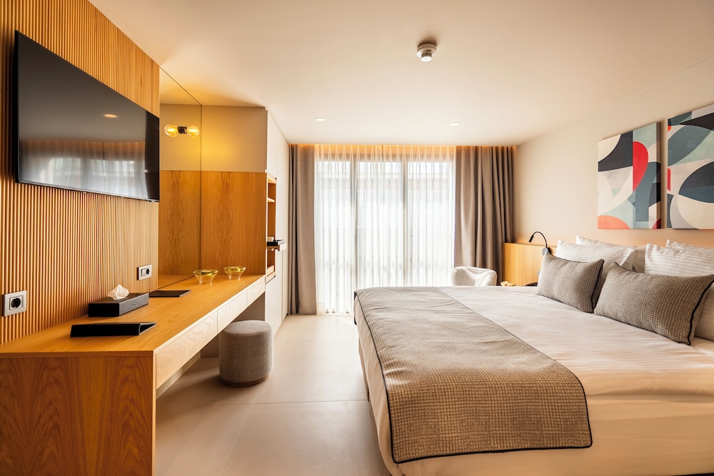 Erk Hotel 15/50