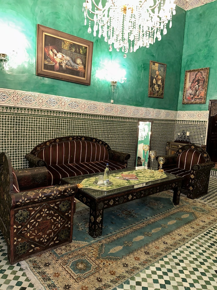 Palais Al Firdaous 43/50